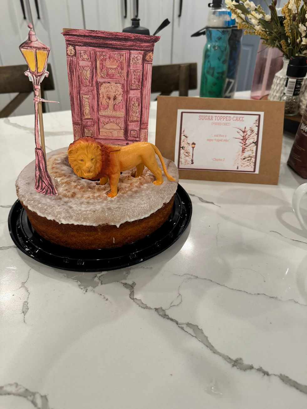 The Lion, The Witch, and The Wardrobe by C.S. Lewis book celebration: sugar topped cake