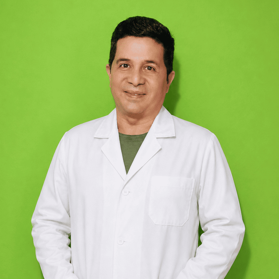 Dr. luis sosa.png