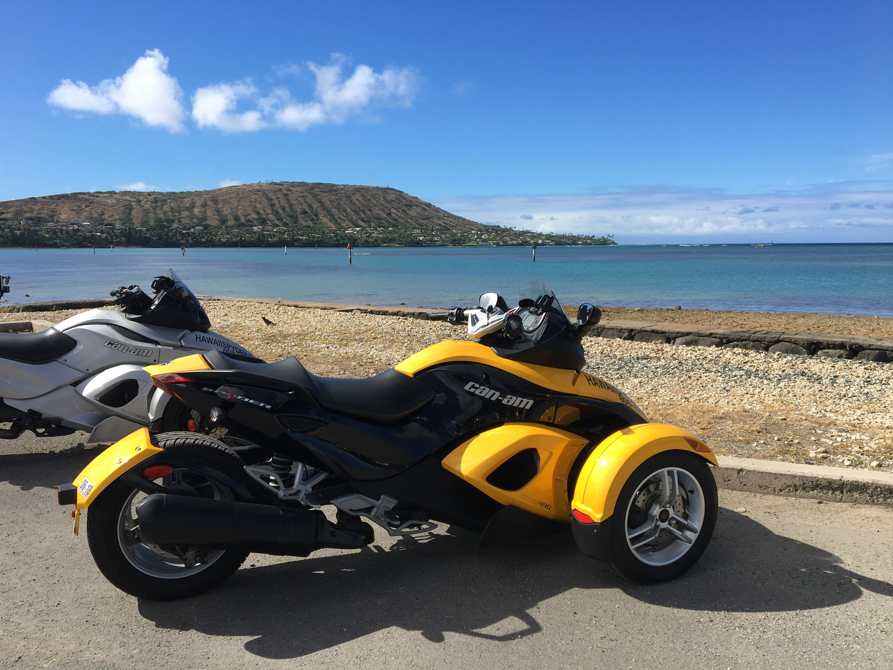 Hawaii Motorcycle Rental | Honolulu | Hawaii Spyder