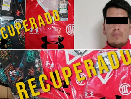 Capturan a sujeto que tenía 23 playeras del equipo Toluca, las cuales fueron robadas en Veracruz