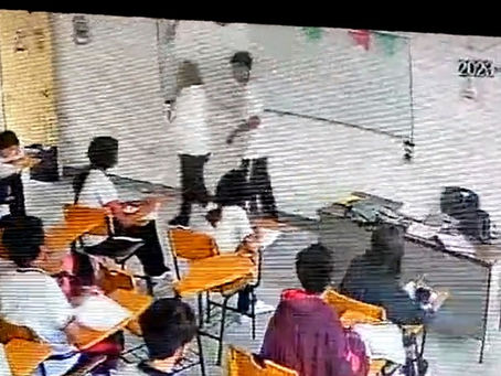 ¡IMÁGENES FUERTES! Alumno apuñaló a su maestra en Ramos Arizpe, Coahuila