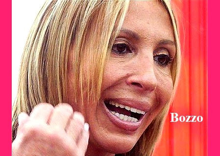 Gabriel Soto e Irina Baeva, demandan a Laura Bozzo; la peruana no podrá acercarse ni hablar de ellos