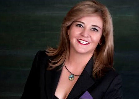 Elena Lara, la activista que protege y defiende a las mujeres en el Estado de México