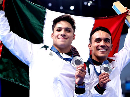 Osmar Olvera y Juan Celaya, ganan medalla de plata en clavados para México, en los Juegos Olímpicos de París 2024