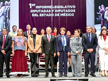 ¿Nadie le informó a Delfina Gómez, que en el informe de los diputados federales del Edomex, estaban representantes de ACME?