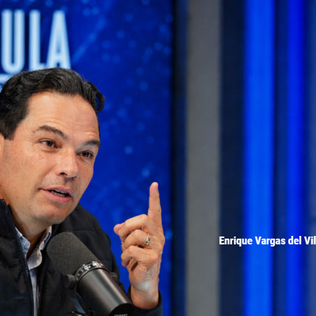 Enrique Vargas del Villar propone regular tarifas de estacionamientos en plazas comerciales para evitar abusos