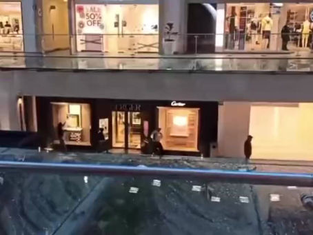 ¡IMÁGENES FUERTES! Asaltan joyería en Plaza Antara, Polanco
