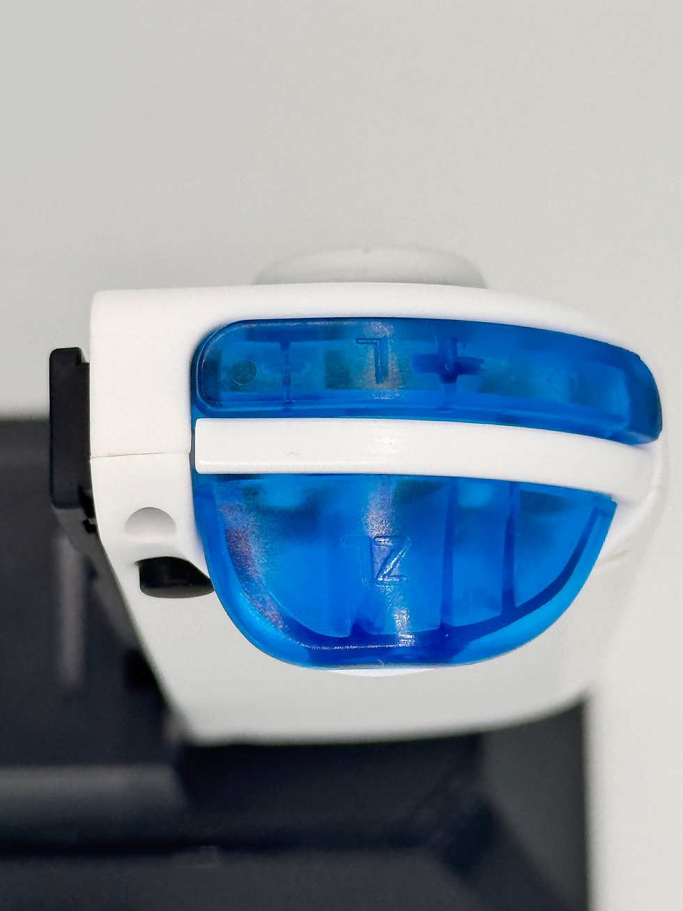 Thumbnail: Custom Nintendo Switch Gundam Theme Reshelled Joy-Cons led Clear buttons