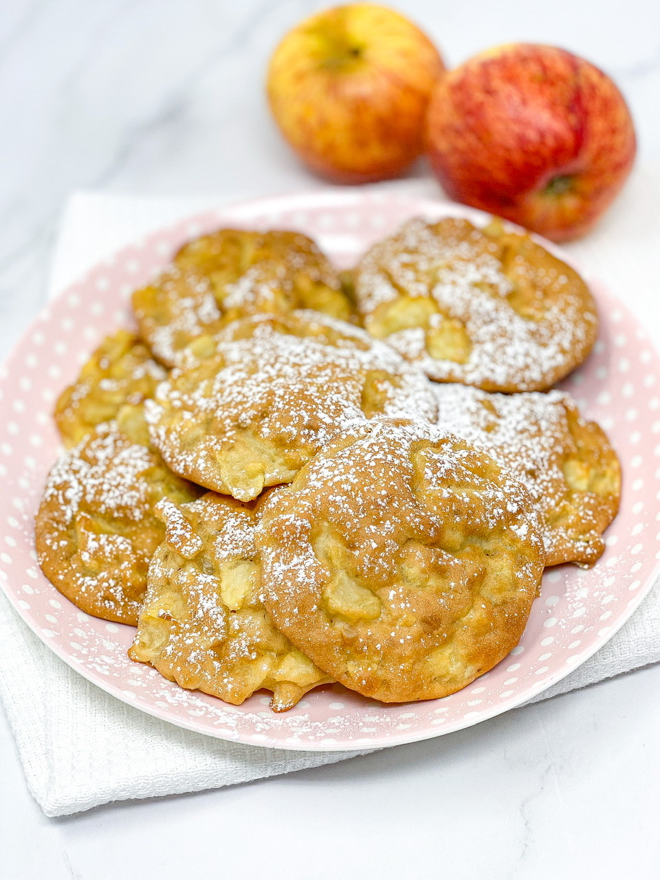 APPLE & YOGURT COOKIES in ladybird bamboo plate blw