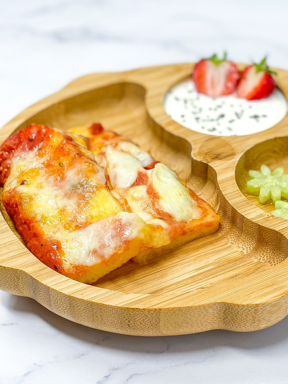 POLENTA ALLA PIZZAIOLA in owl plate