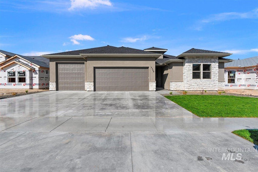 MOVE IN READY! - 2359 S Pelion Way
