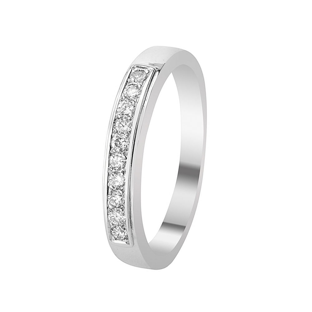 Sortija de Oro Blanco con Carril de Diamantes