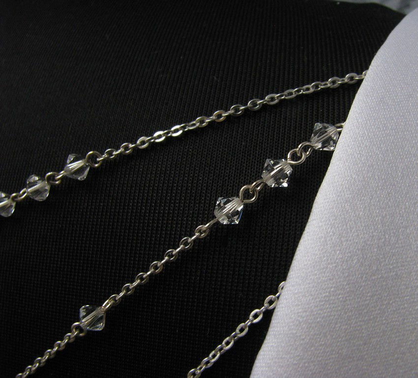 Miniatura: GRACE Web-styled Back Necklace with Swarovski Clear Crystals