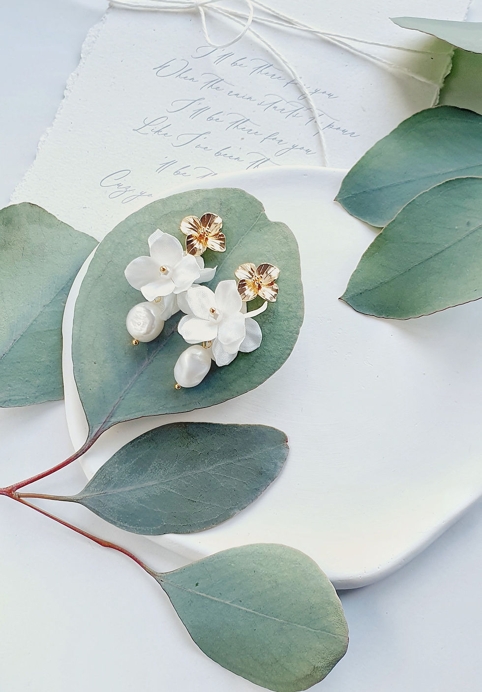 Indexkép: LEILANI Silk Pearl Earrings