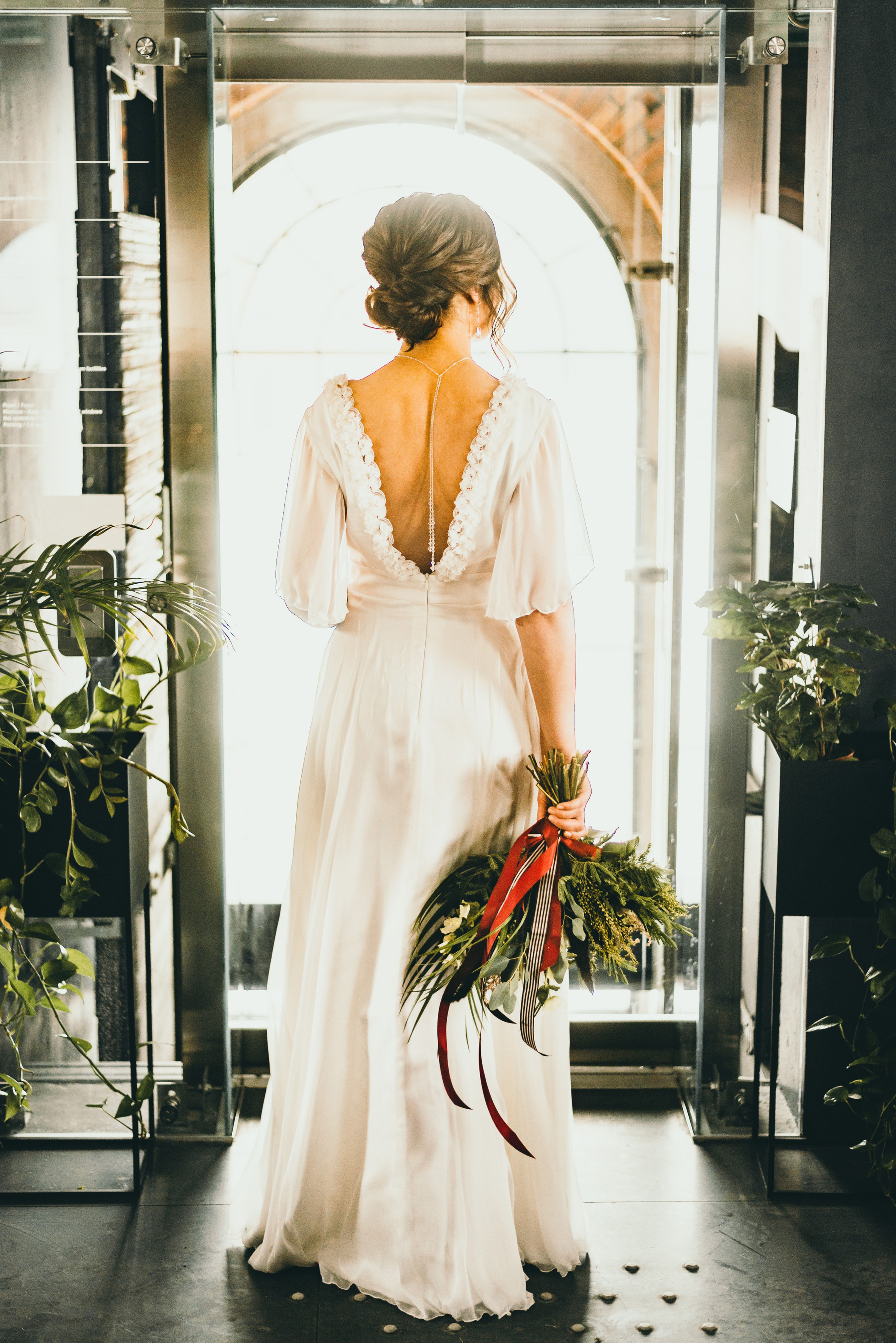 LARA 'Tie The Knot' Lariat Swarovski Crystal Back Necklace