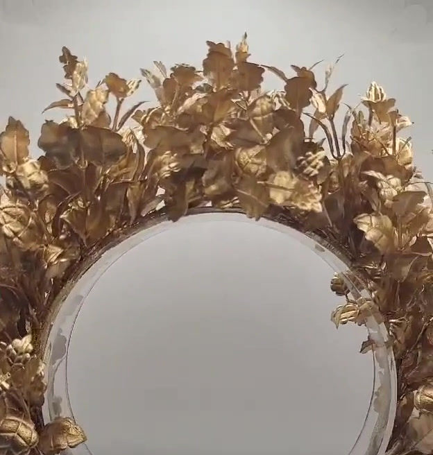 Miniatura: CHARLEY Sunburst Rustic Crown