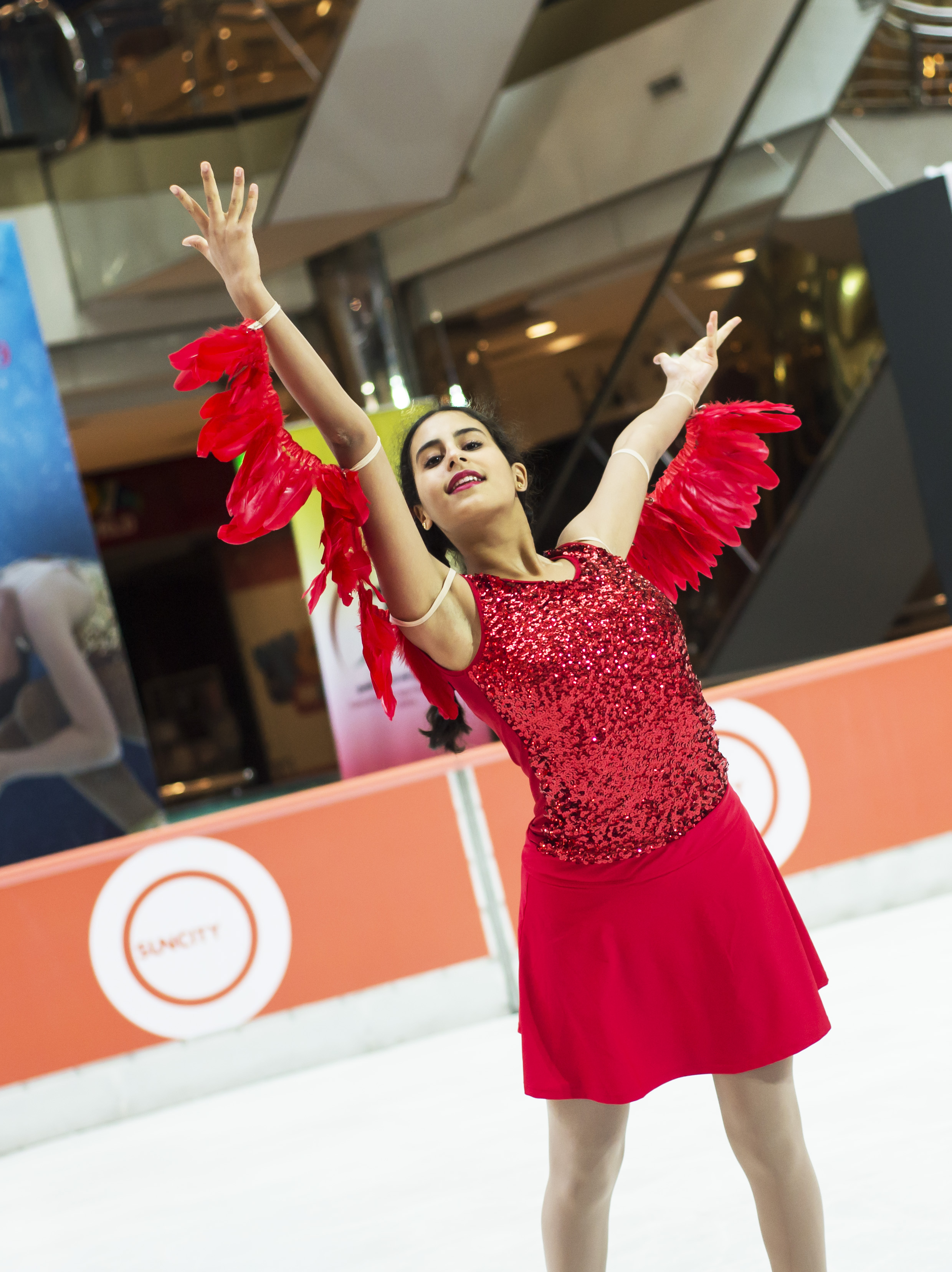 SKATE THE WORLD SHOW Figure Skating Cairo, Egypt Ice Skate Egypt