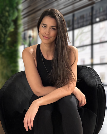 Copie de Copie de Copie de Mia-Claude - Templates publications format portrait (3).png