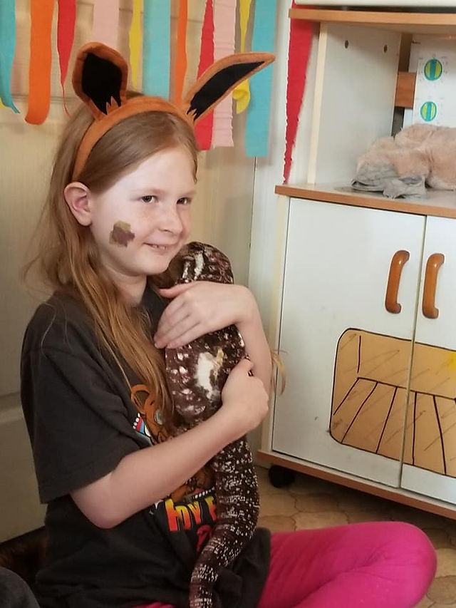 Red Tegu Friend