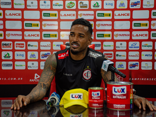 Campinense realiza apresentação do volante Lídio