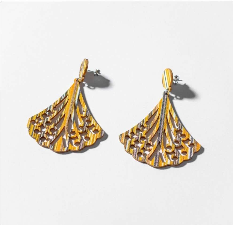 Boucles d'oreilles éventails en bois BIGOL008