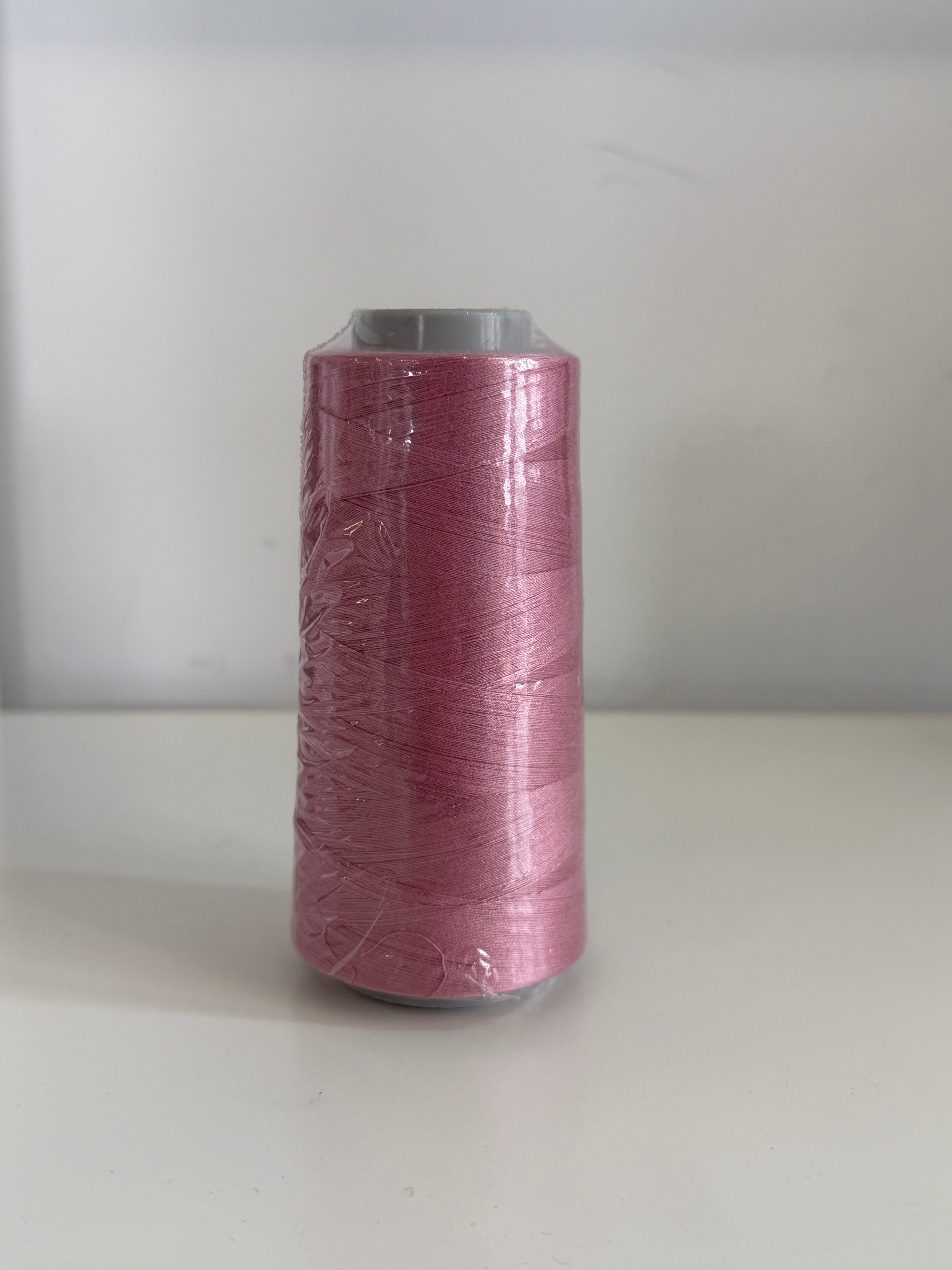 Todi-lock Pink | 2500m Overlocker Thread | Gutermann