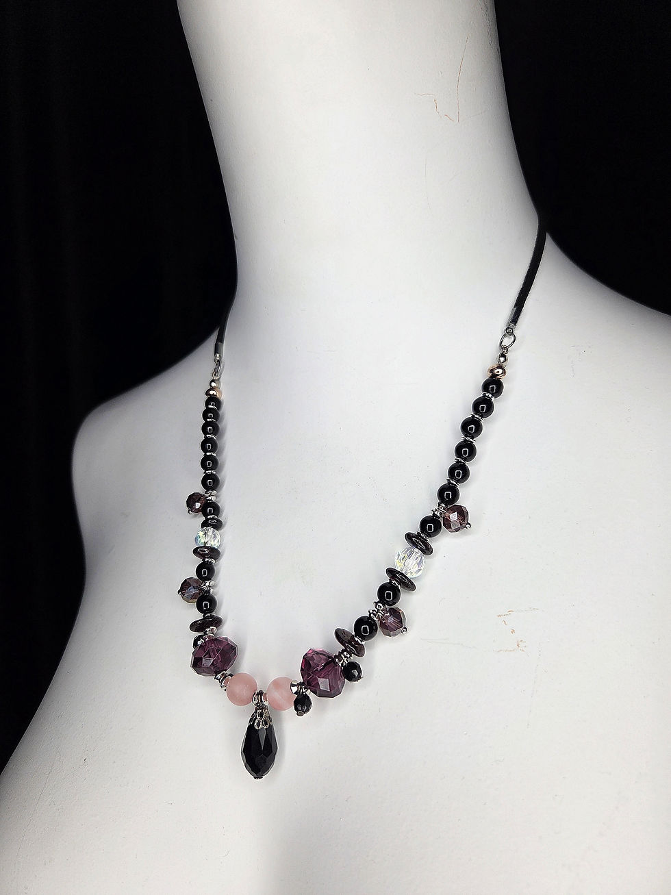 Thumbnail: Garnet & Cherry Quartz Victorian-inspired Gemstone Beaded Necklace 