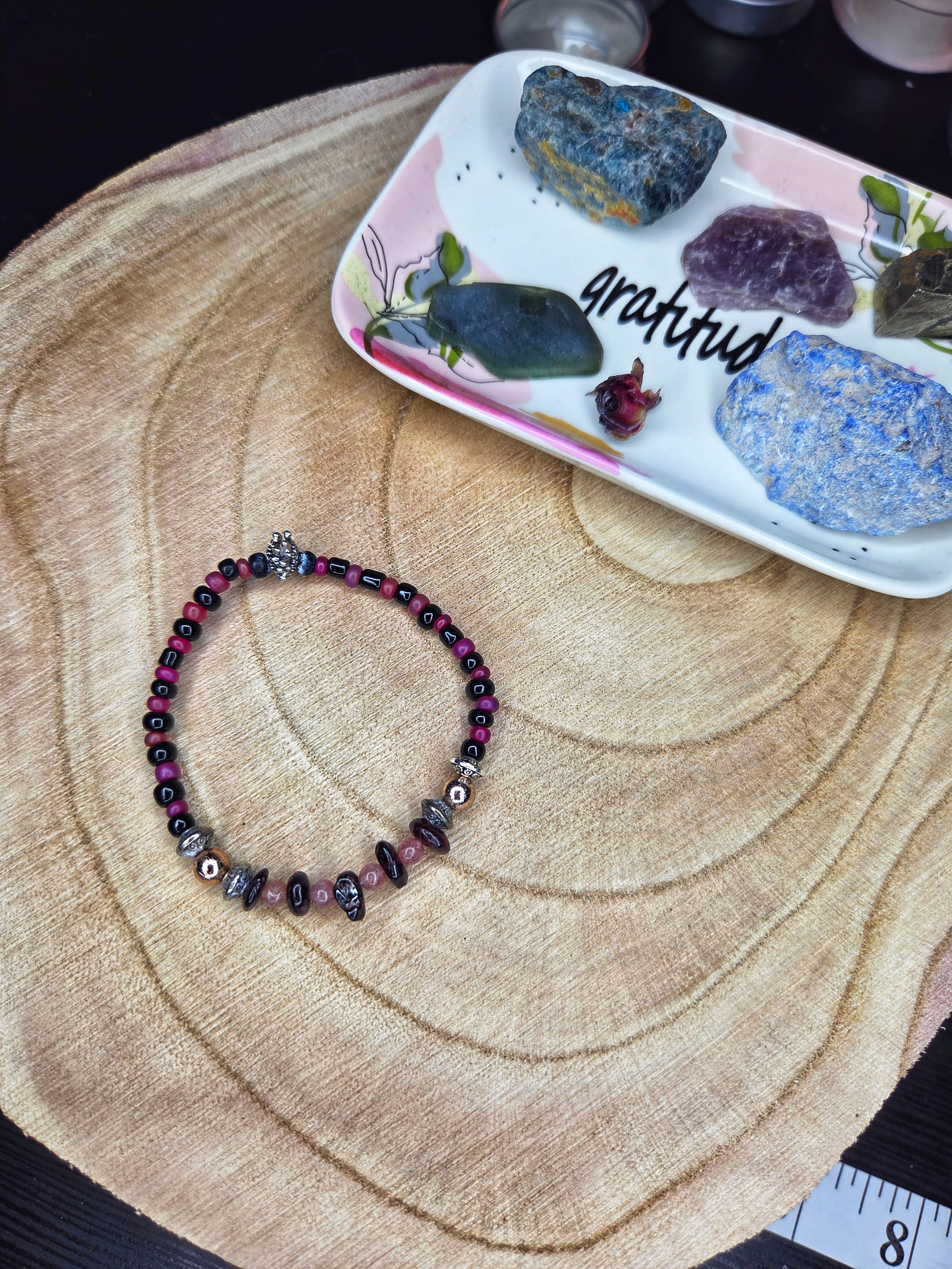 Garnet & Strawberry Quartz Gemstone Bracelet – Grounded Feminine Energy