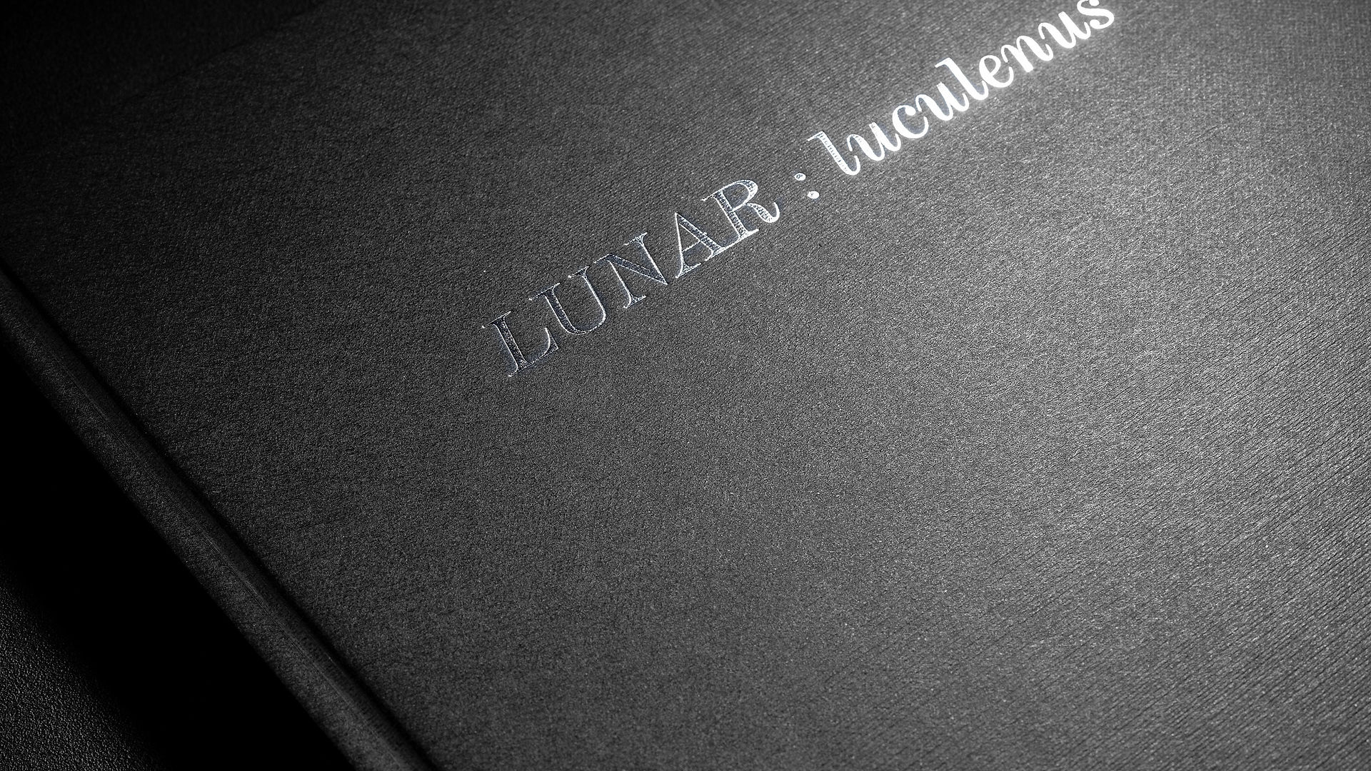 Lunar : Luculenus Photobook