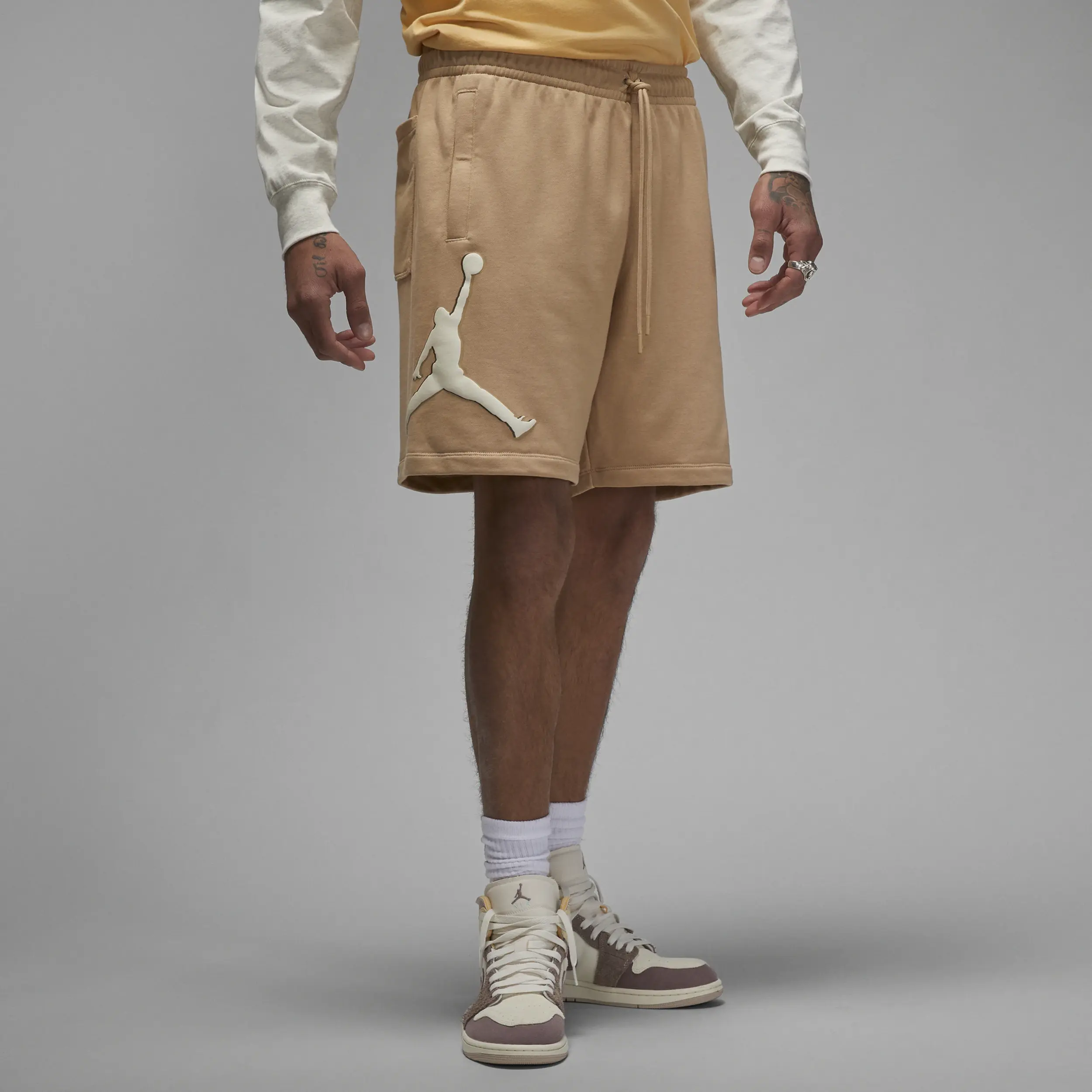 Nike Jordan Essentials Fleece Mens Shorts Beige 