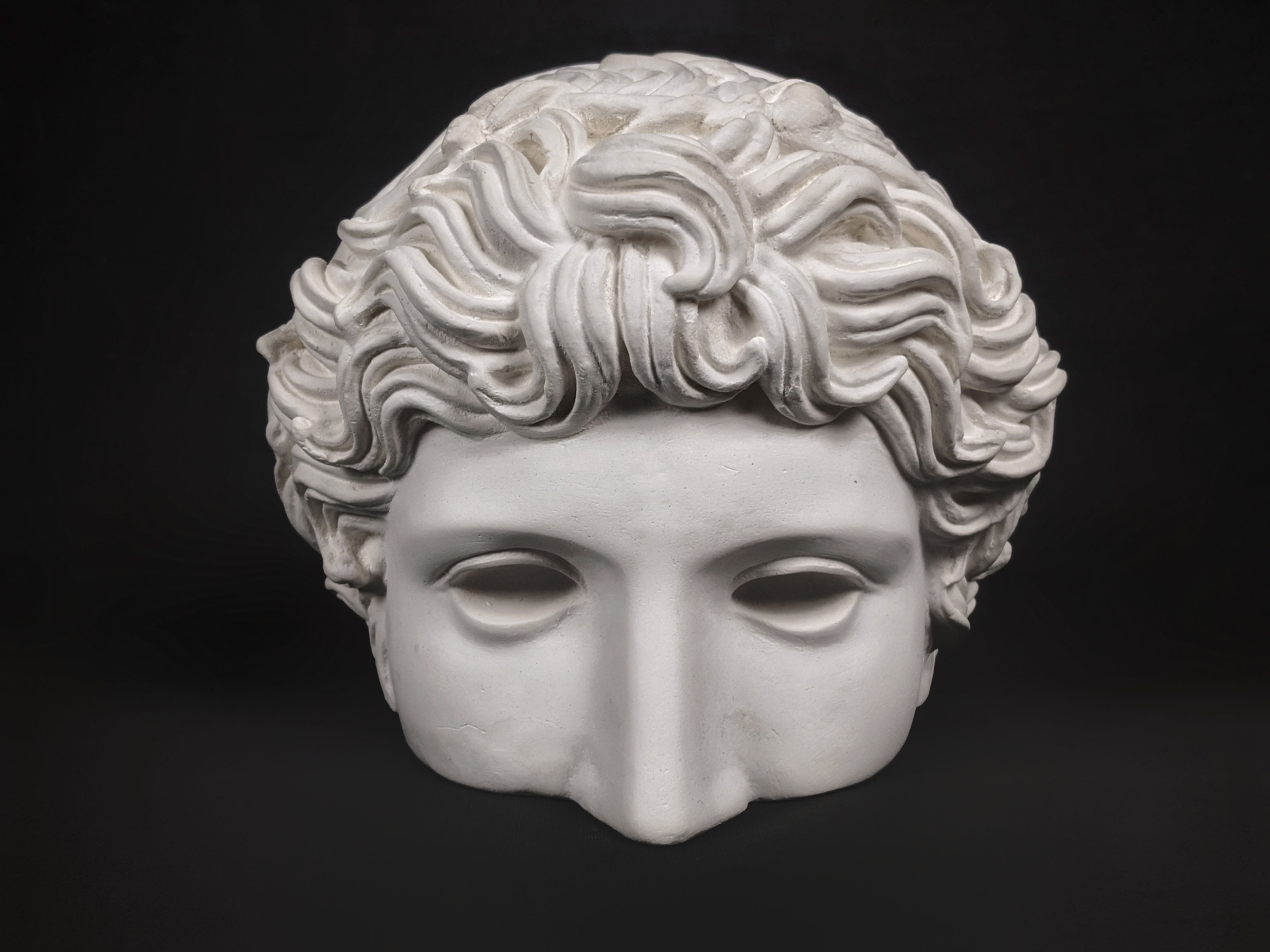 Athlète de Benevent - demi tête | Ve siècle avant J-C | Musée du Louvre