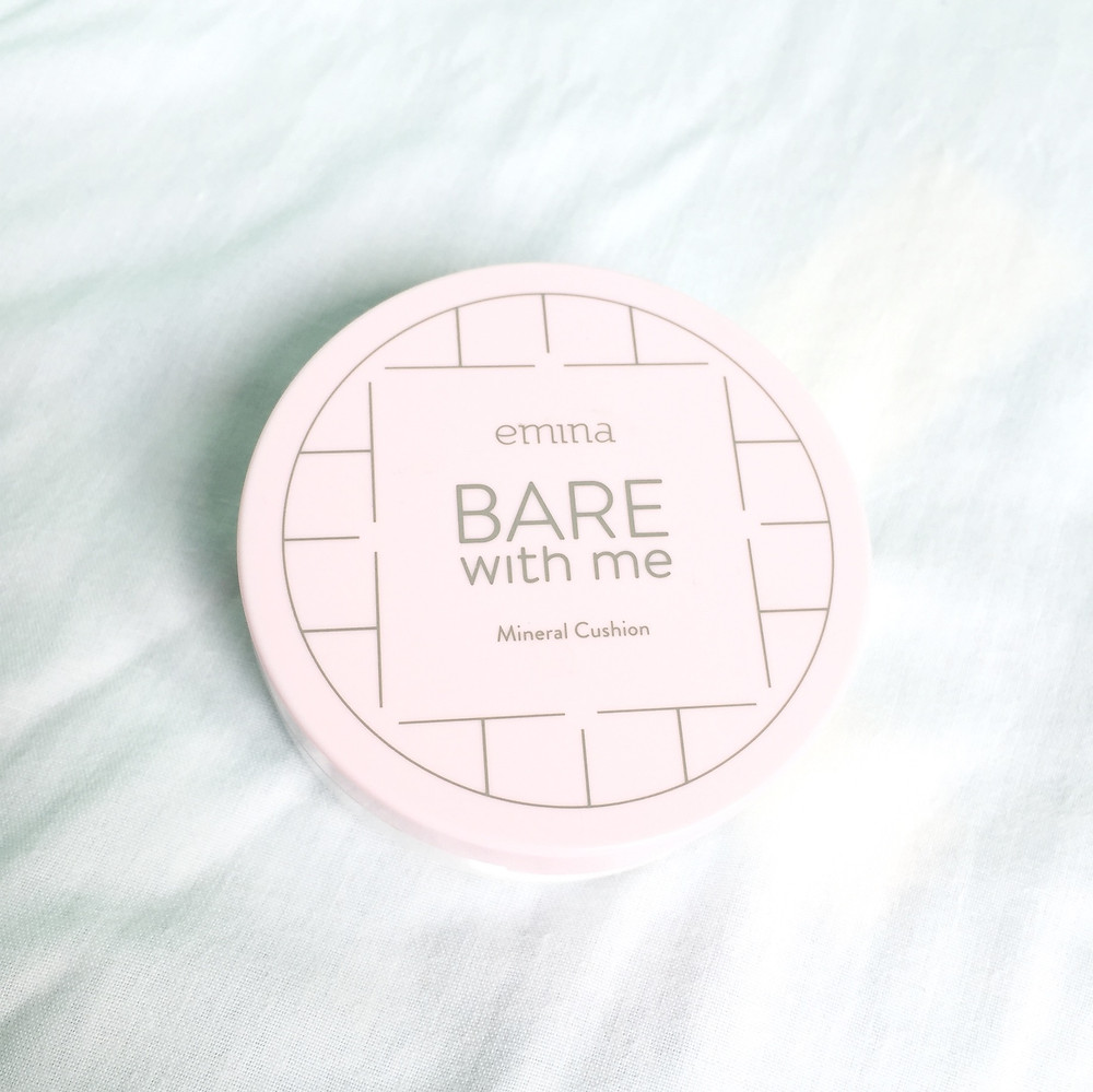 Review Emina Bare With Me Mineral Cushion