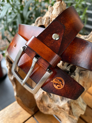 ELEGANT Leather Belt