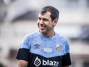 Santistas se revoltam com o fraco desempenho do time na partida contra o Goiás
