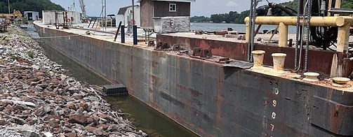 Deck Barge RRT1_pic 1.jpg