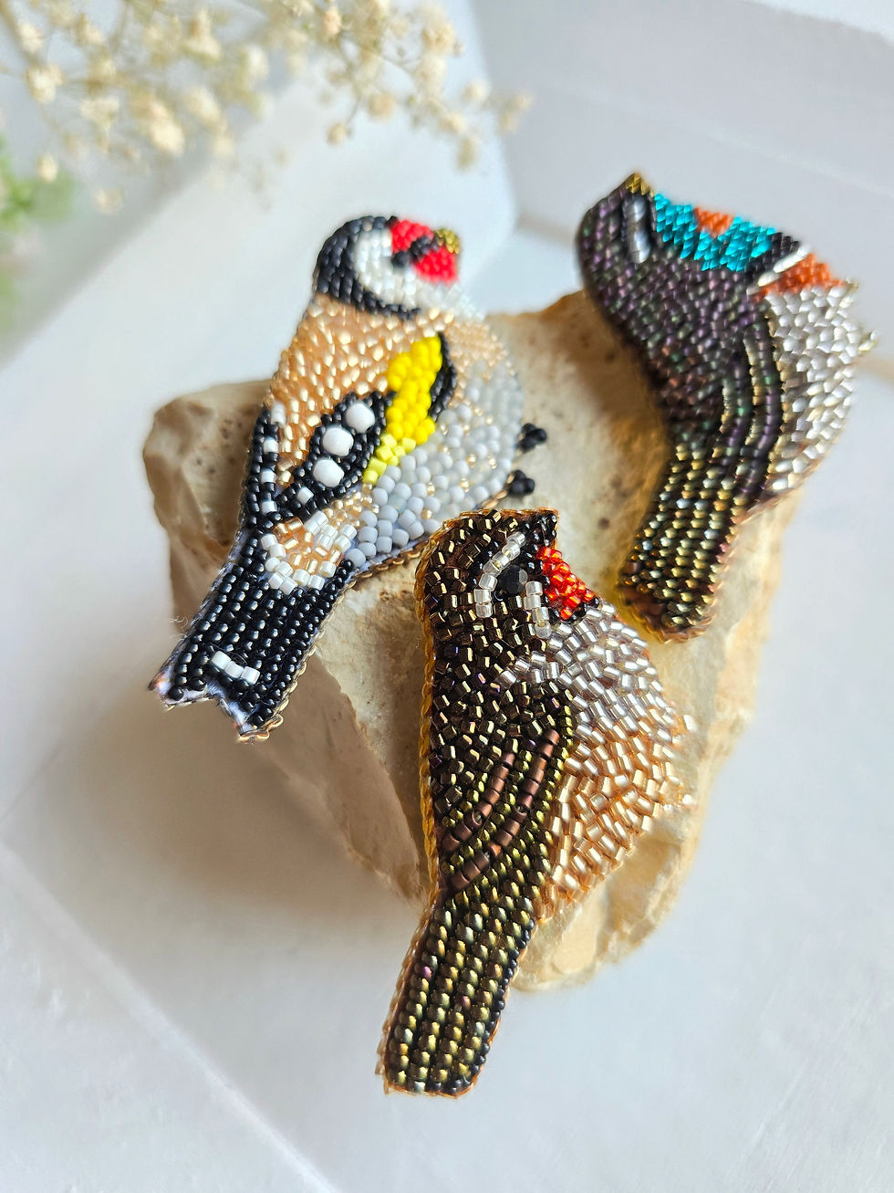 Miniaturbild: Bluethroat - brooch