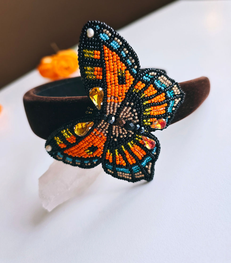 Indexkép: Aglais urticae - hairband