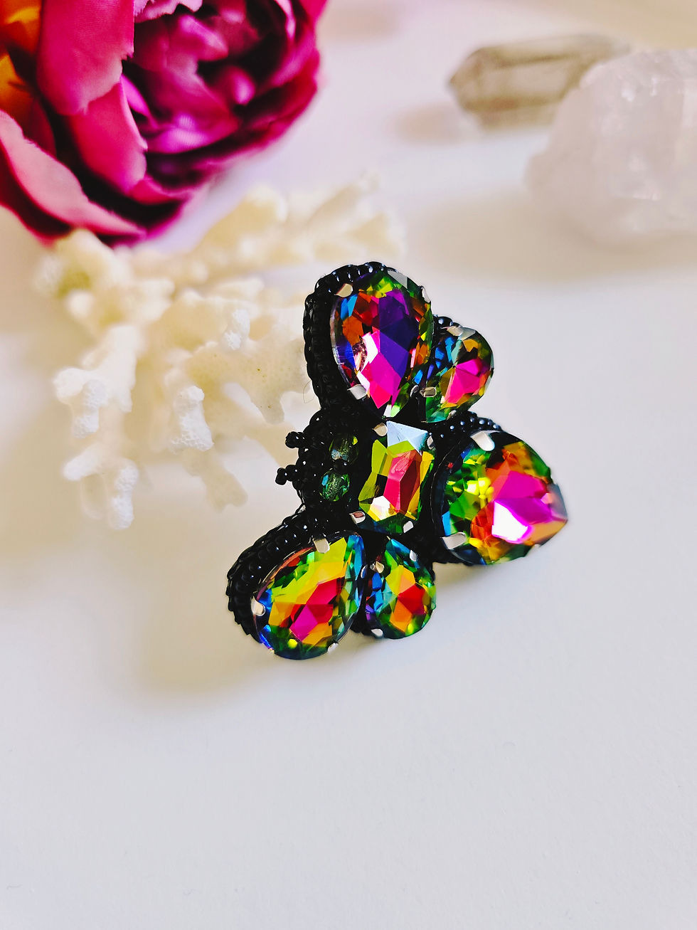 Thumbnail: Dragonfly green volcano - brooch