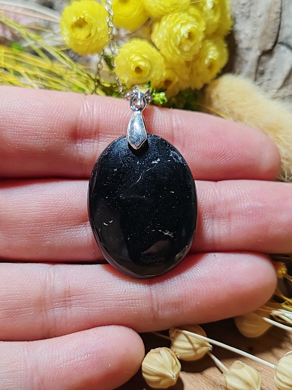 Miniature : Pendentif en Tourmaline noire