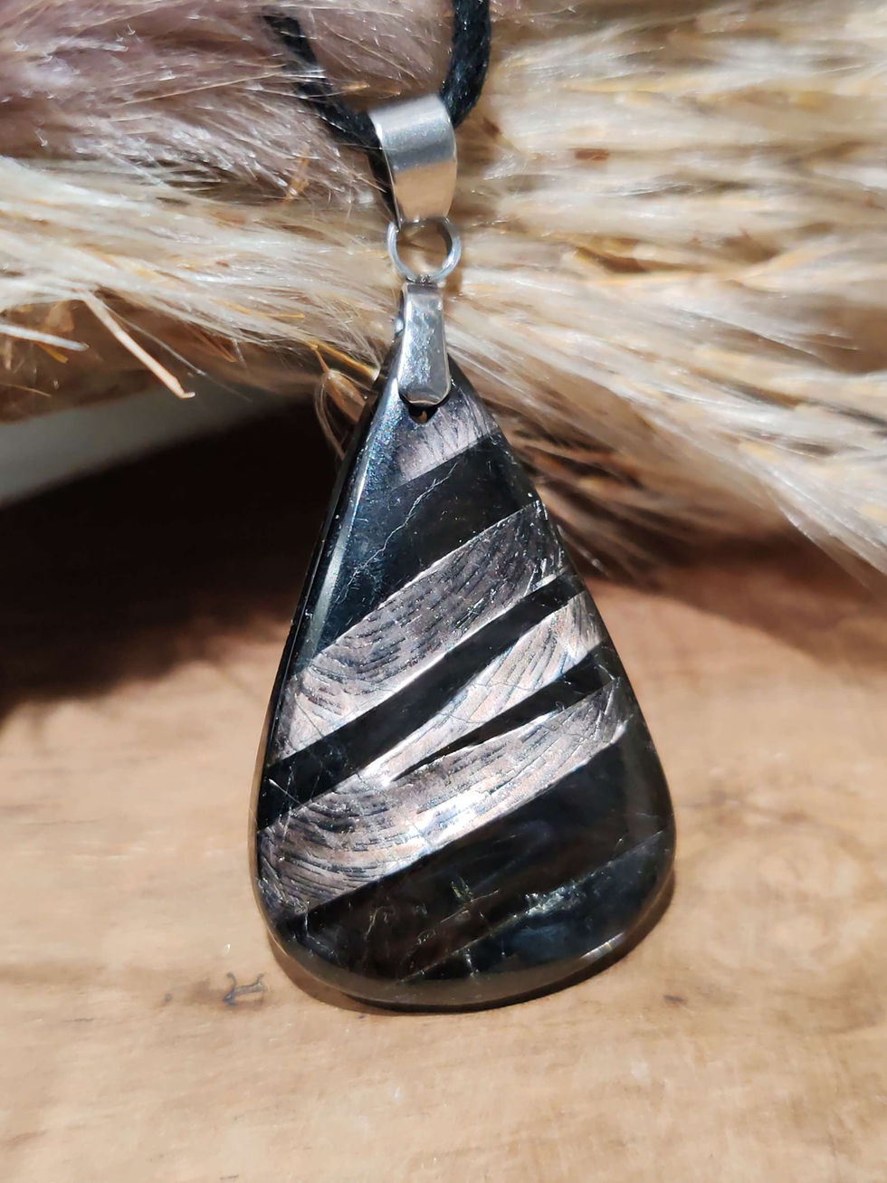Pendentif en Hypersthène
