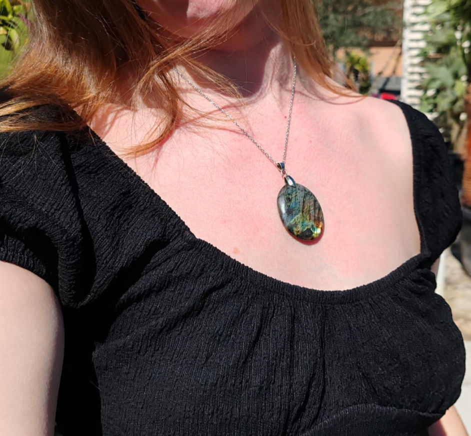 Miniature : Pendentif en Labradorite de Madagascar
