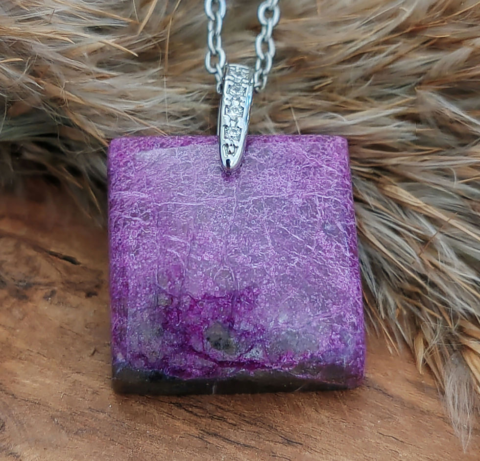 Miniature : pendentif en stichtite
