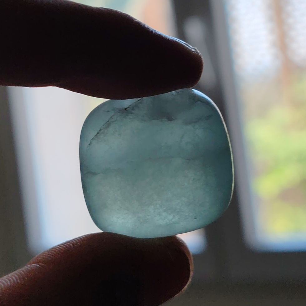 Miniature : Pierre roulée en Fluorine rose ou verte