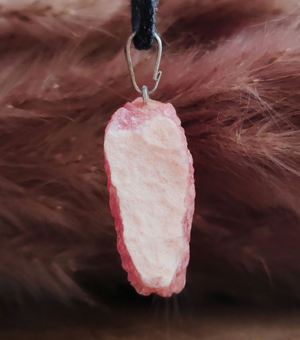 Miniature : pendentif en rhodochrosite brute
