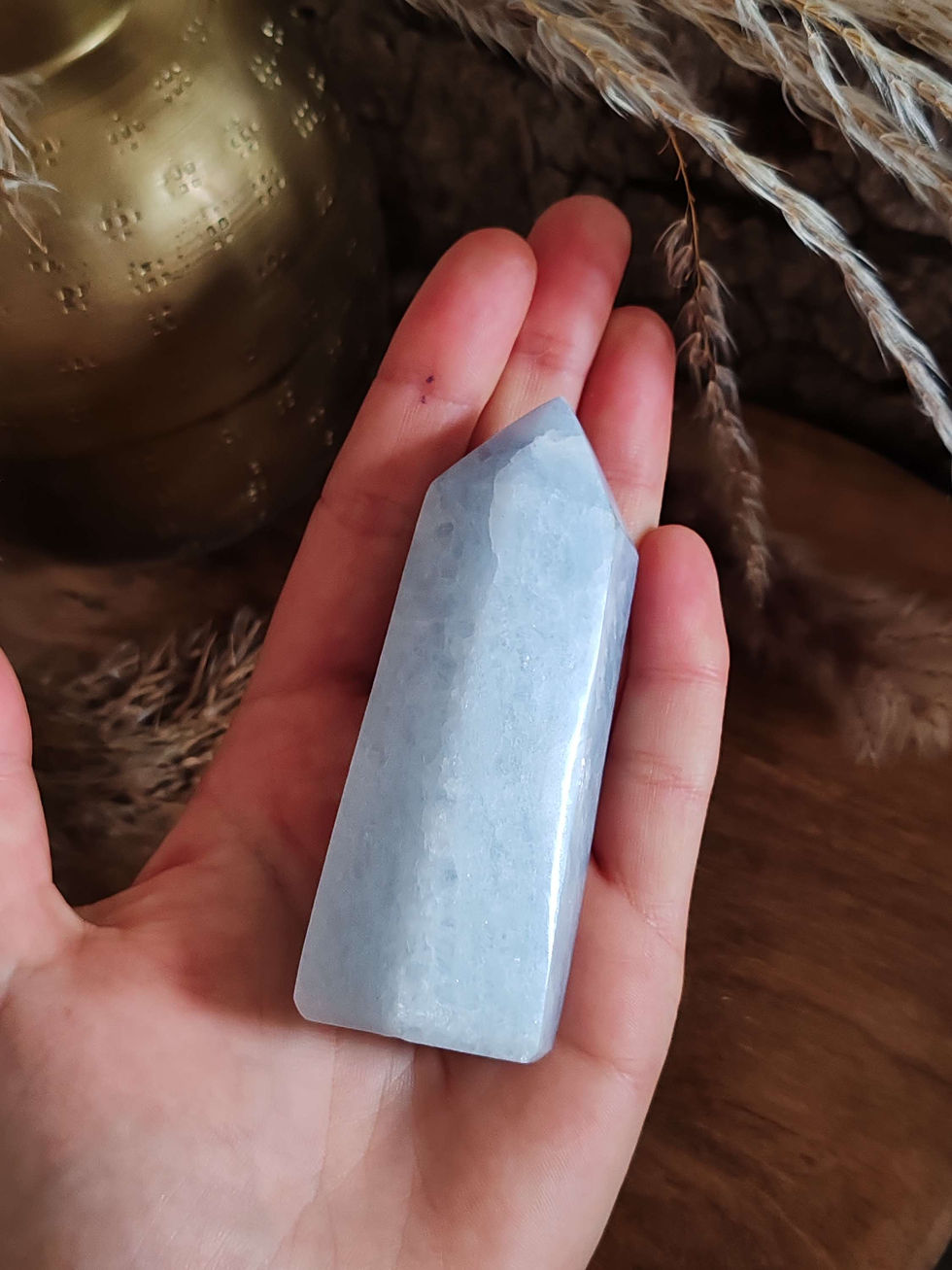 Miniature : pointe en calcite bleue