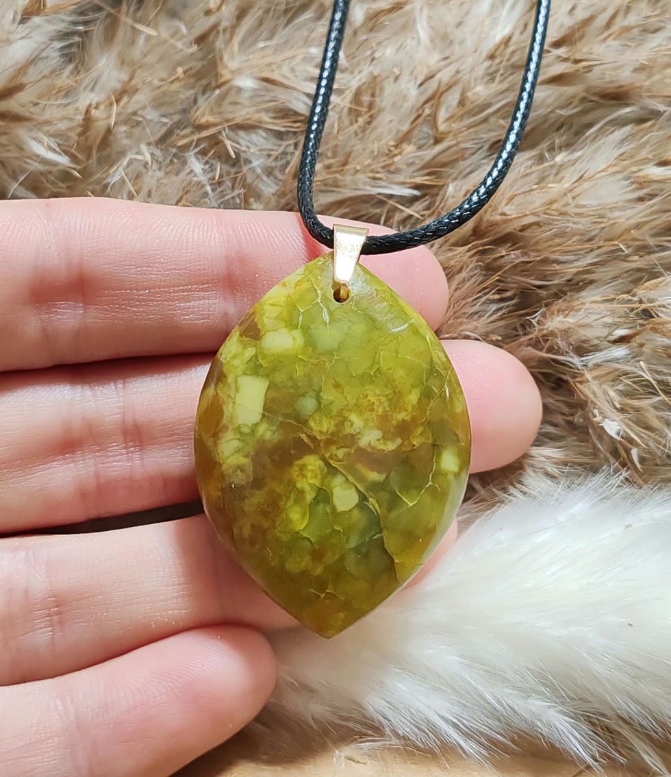 Miniature : Pendentif en Opale verte ovale