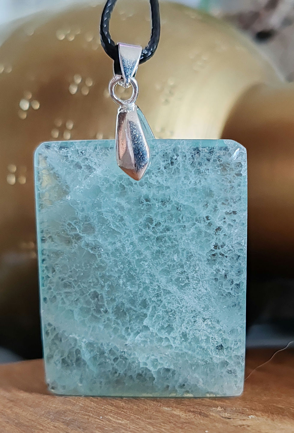 Miniature : pendentif en fluorine verte