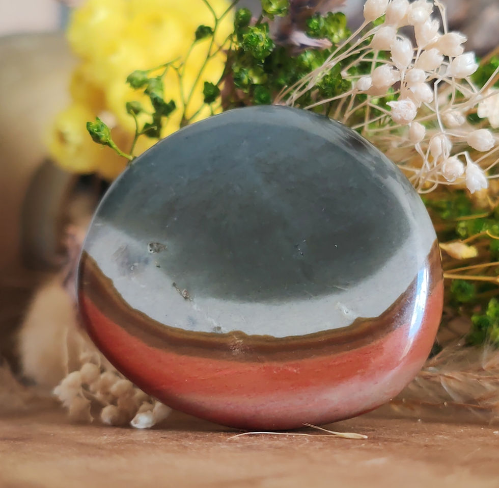 Miniature : Jaspe Polychrome sous forme de pierre plate