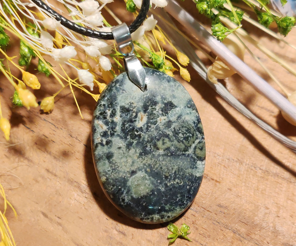 Miniature : Pendentif en Jaspe Kambaba