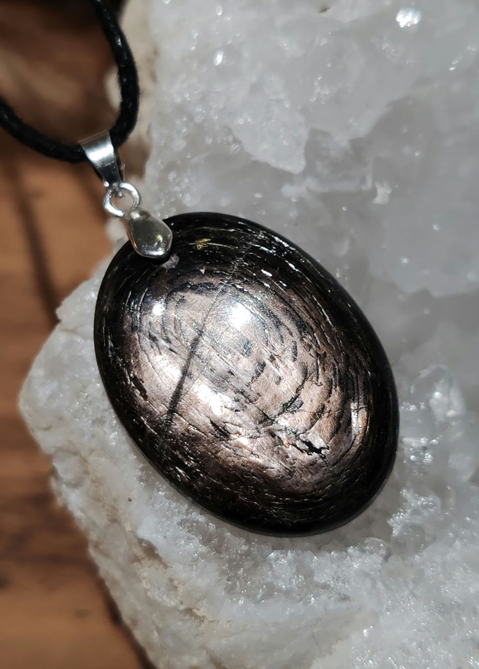 Miniature : Pendentif en Hypersthène